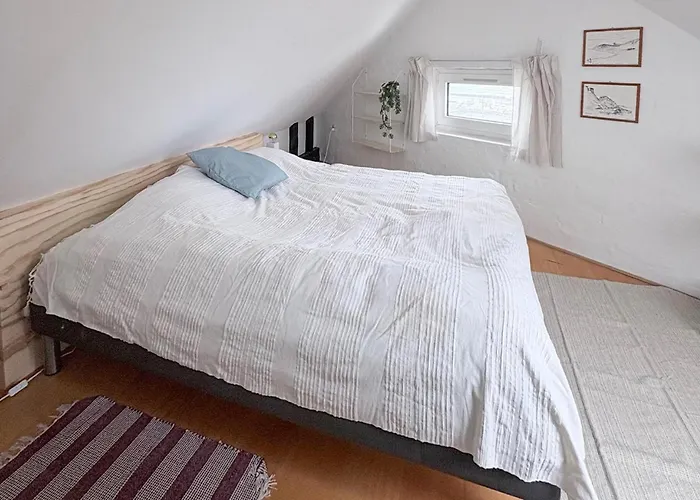 1 Bedroom Gorgeous In Samso Apartament *